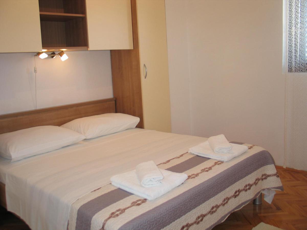 Apartmani Kunteja Pag Town Εξωτερικό φωτογραφία